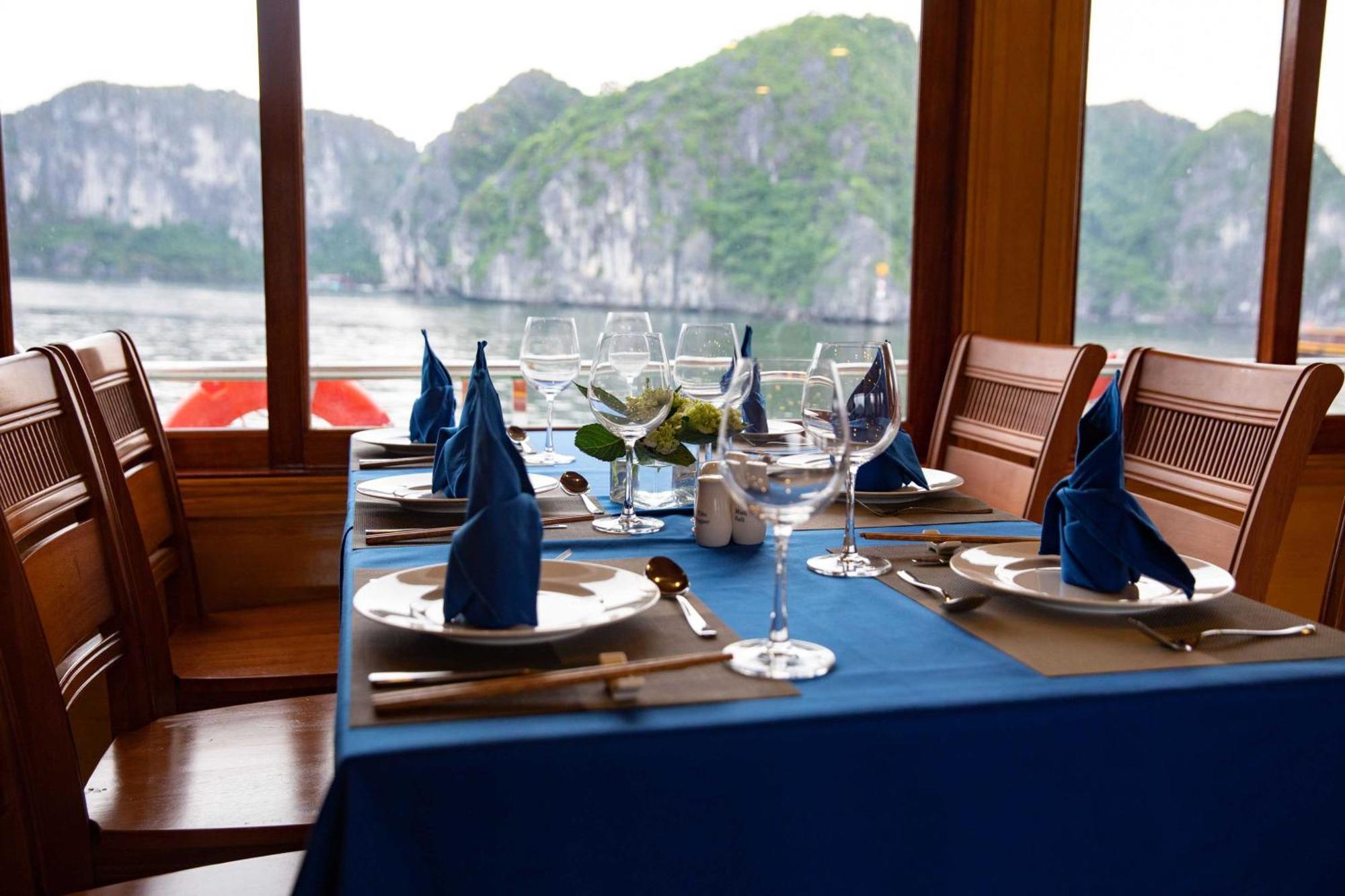 Hotel Venezia Boutique Cruises - Catba Island Chan Chau Esterno foto
