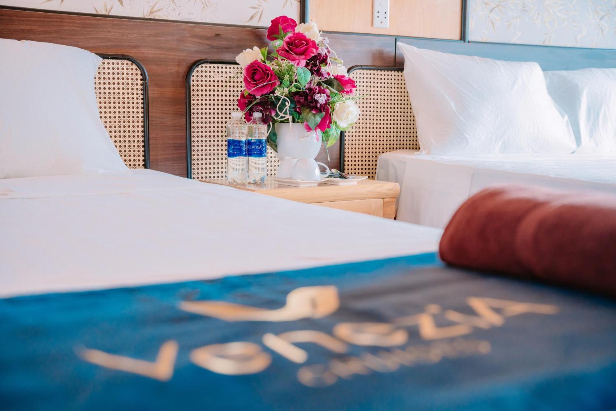 Hotel Venezia Boutique Cruises - Catba Island Chan Chau Esterno foto