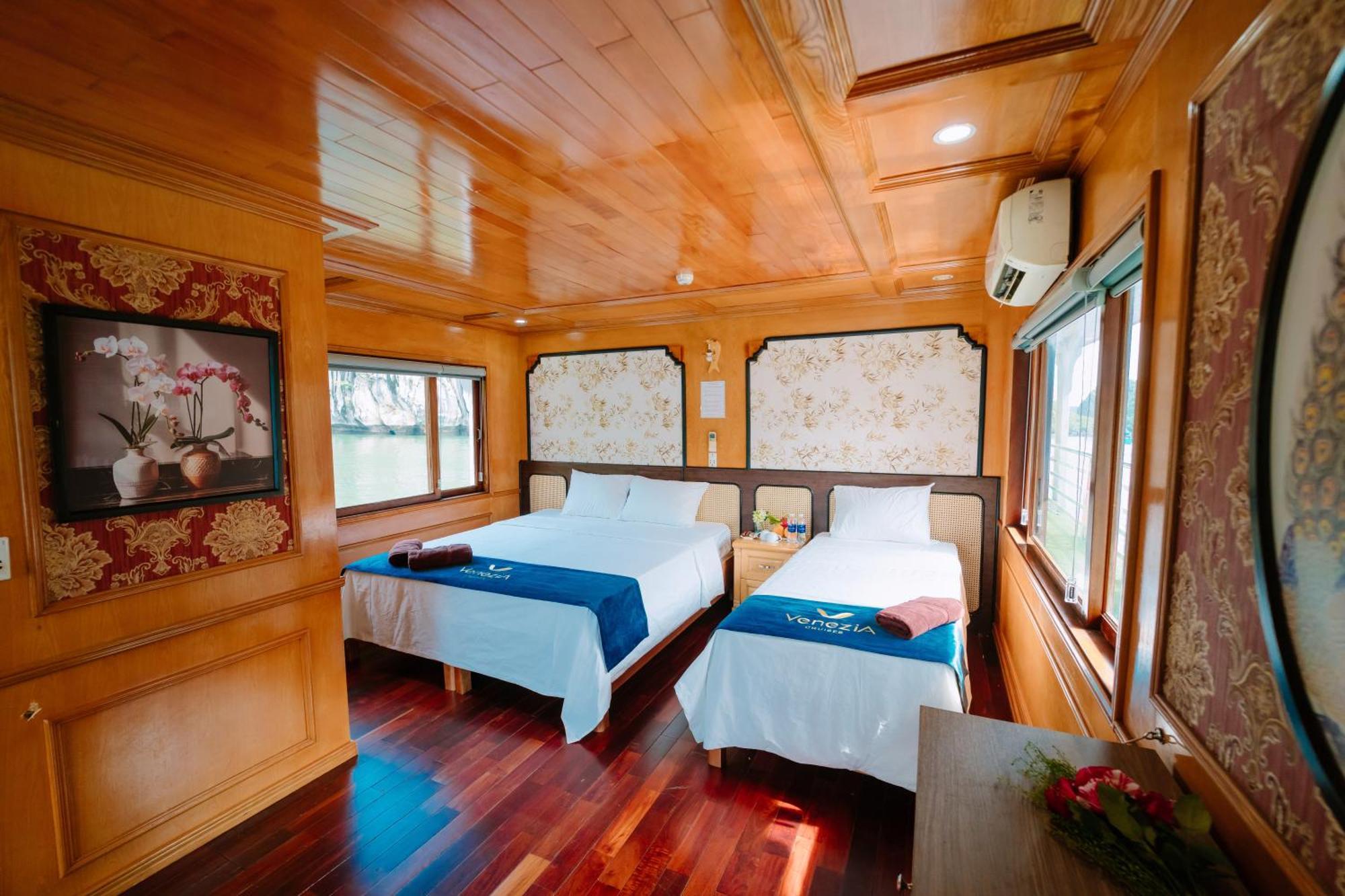 Hotel Venezia Boutique Cruises - Catba Island Chan Chau Esterno foto