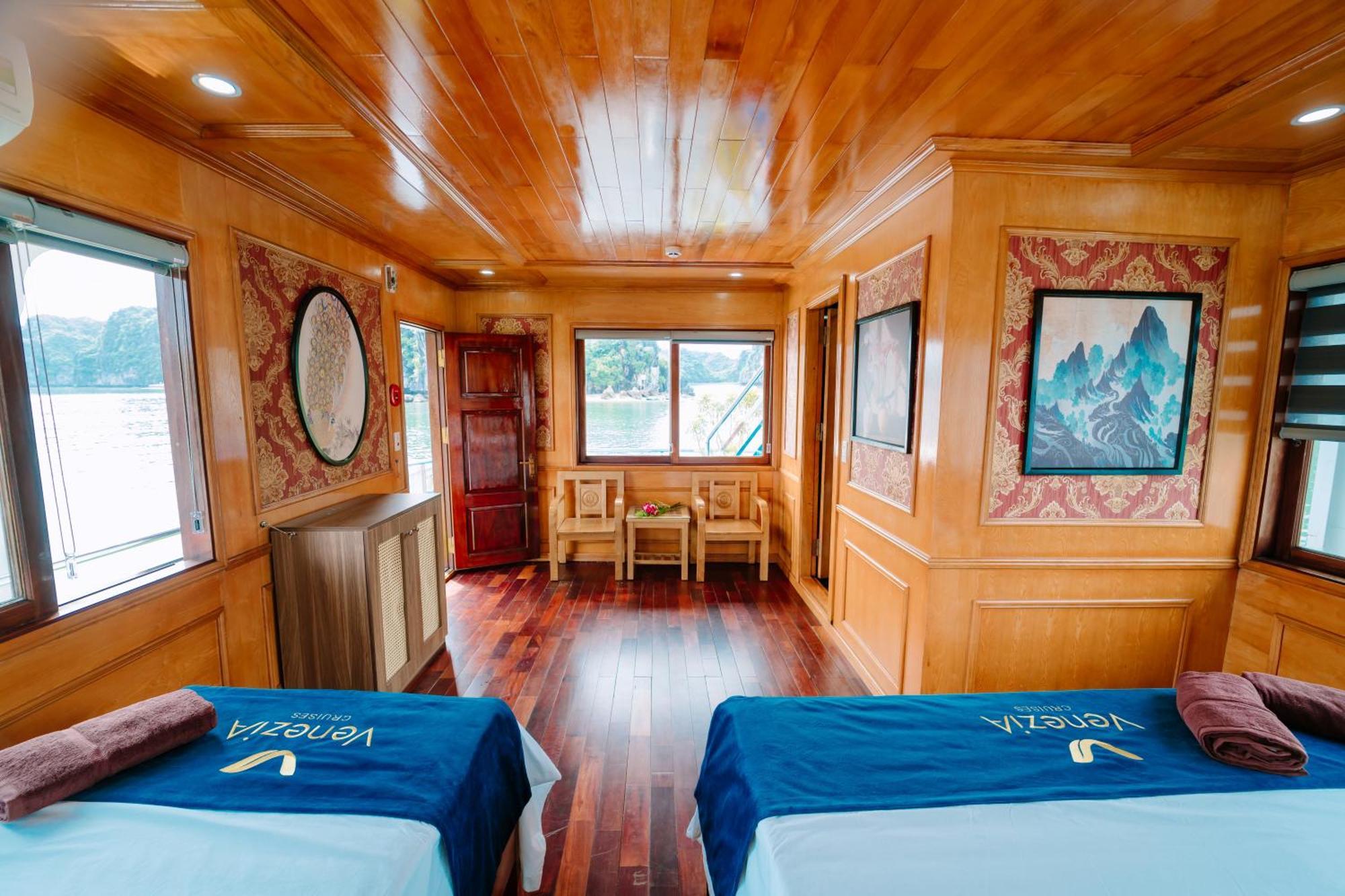 Hotel Venezia Boutique Cruises - Catba Island Chan Chau Esterno foto