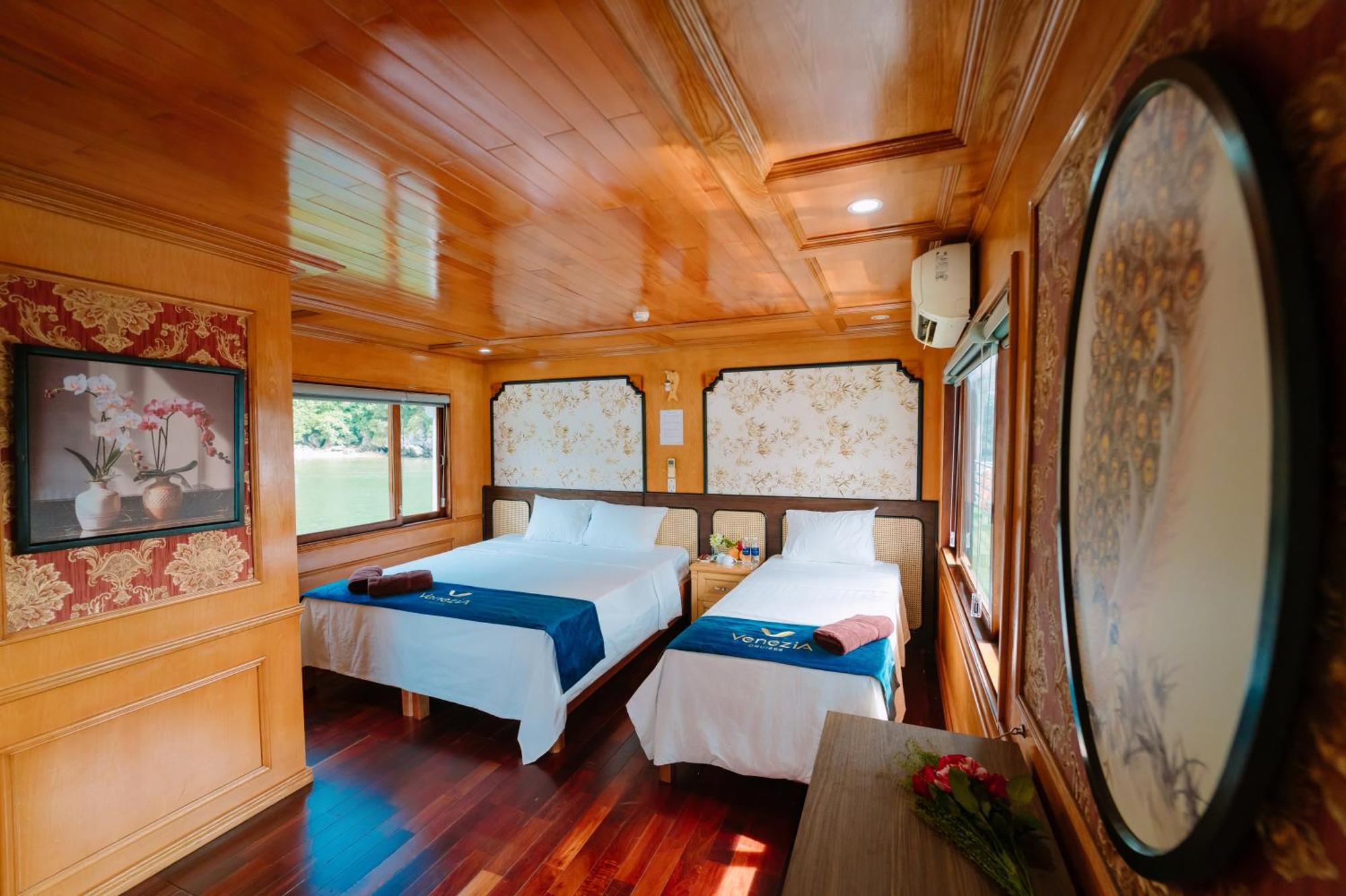 Hotel Venezia Boutique Cruises - Catba Island Chan Chau Esterno foto