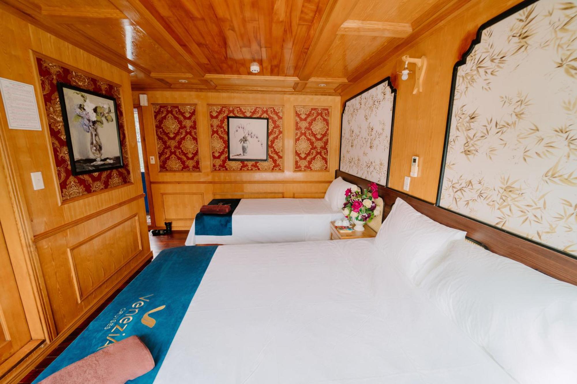 Hotel Venezia Boutique Cruises - Catba Island Chan Chau Esterno foto